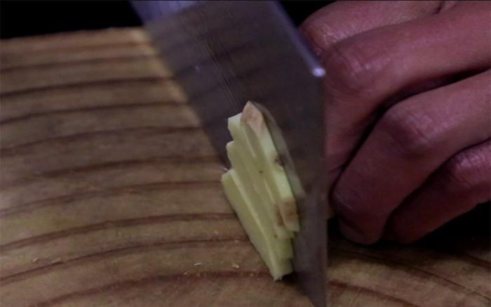生薑切片步驟